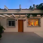 فيلة Casa Roka