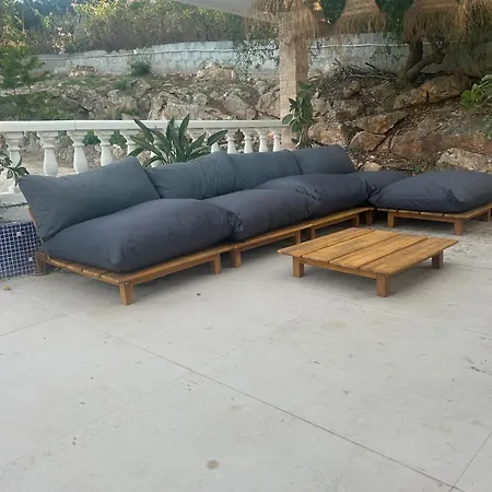 Casa Roka Villa *