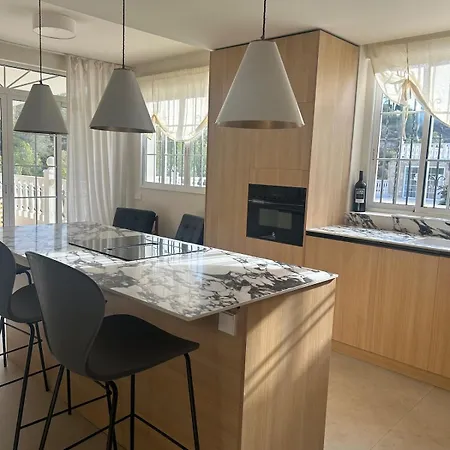 ヴィラ Casa Roka *